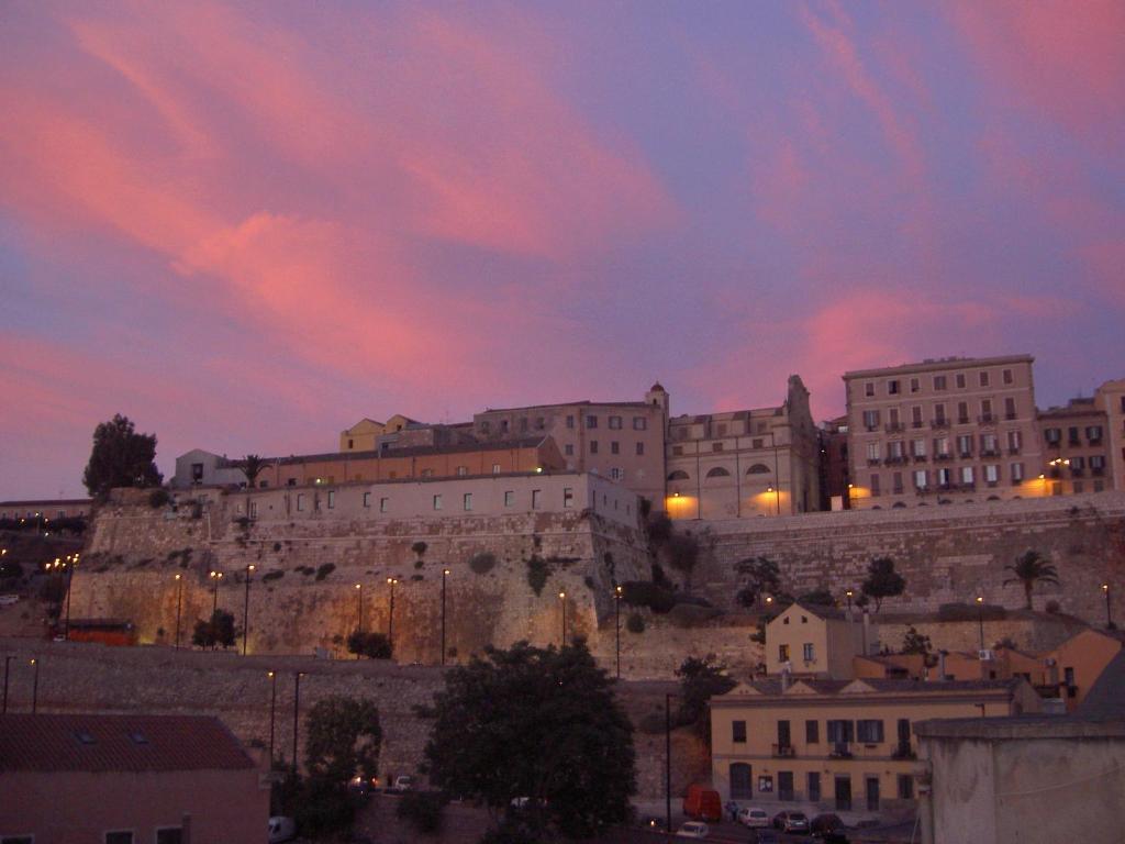 L'Arco Cagliari Panzió Kültér fotó